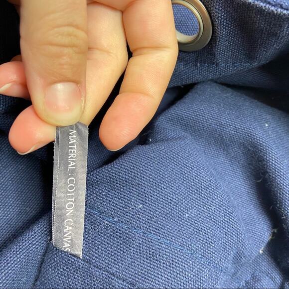 Tommy Hilfiger Vintage Gym Sling Duffle Bag Spellout - Picture 3 of 6